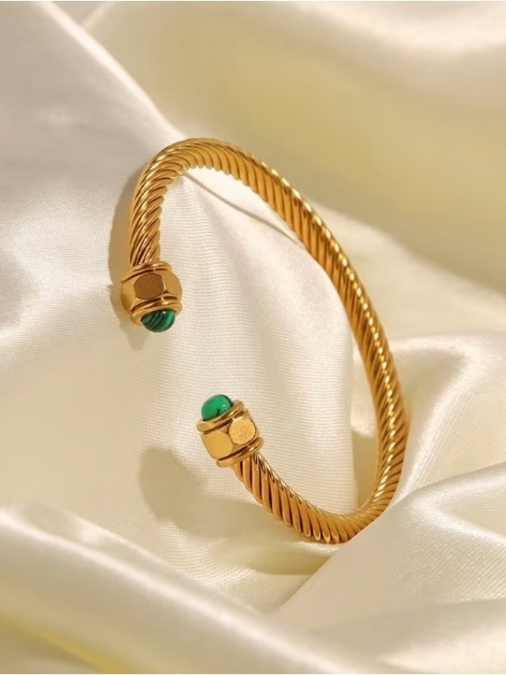 NEW! Twisted Cuff Bracelet with Green Accent. Cabel Classic Bracelet A0-12